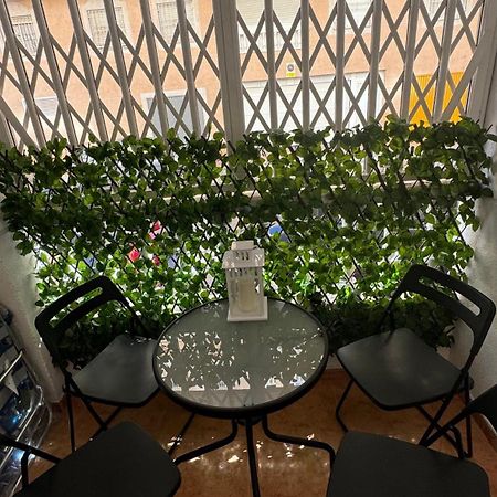 Apartamento Playa Del Cura Torrevieja Eksteriør bilde