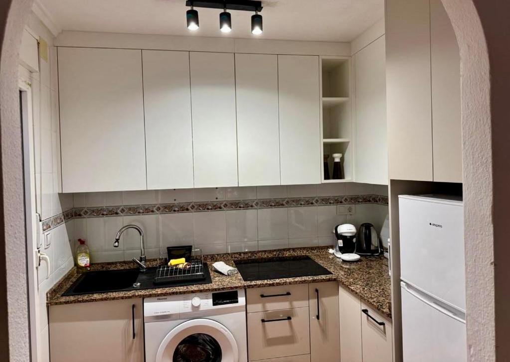 Apartamento Playa Del Cura Torrevieja Eksteriør bilde